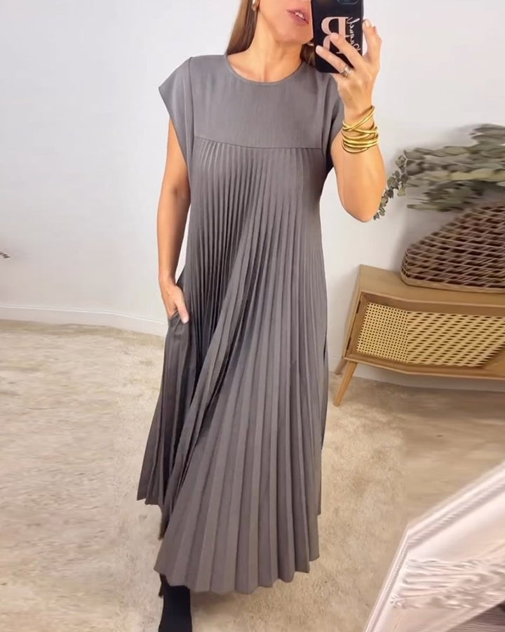 Sophia - Elegant Spliced Pleated Maxi Dress