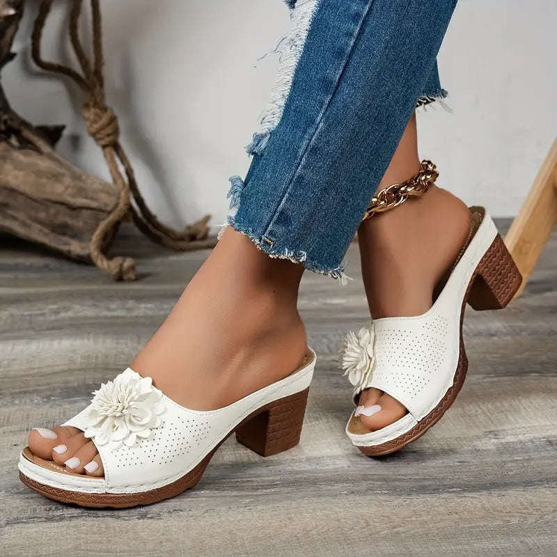 Lina™ - Stylish Sandals