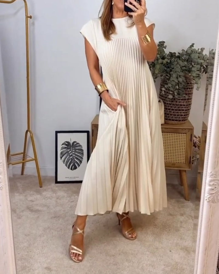 Sophia - Elegant Spliced Pleated Maxi Dress