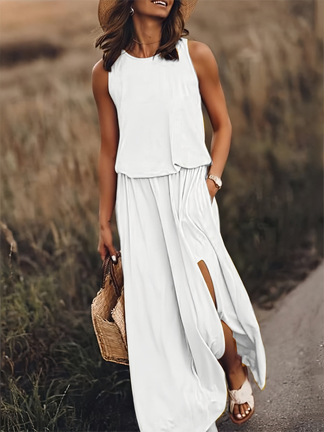 Minerva - Sleeveless Maxi Gown