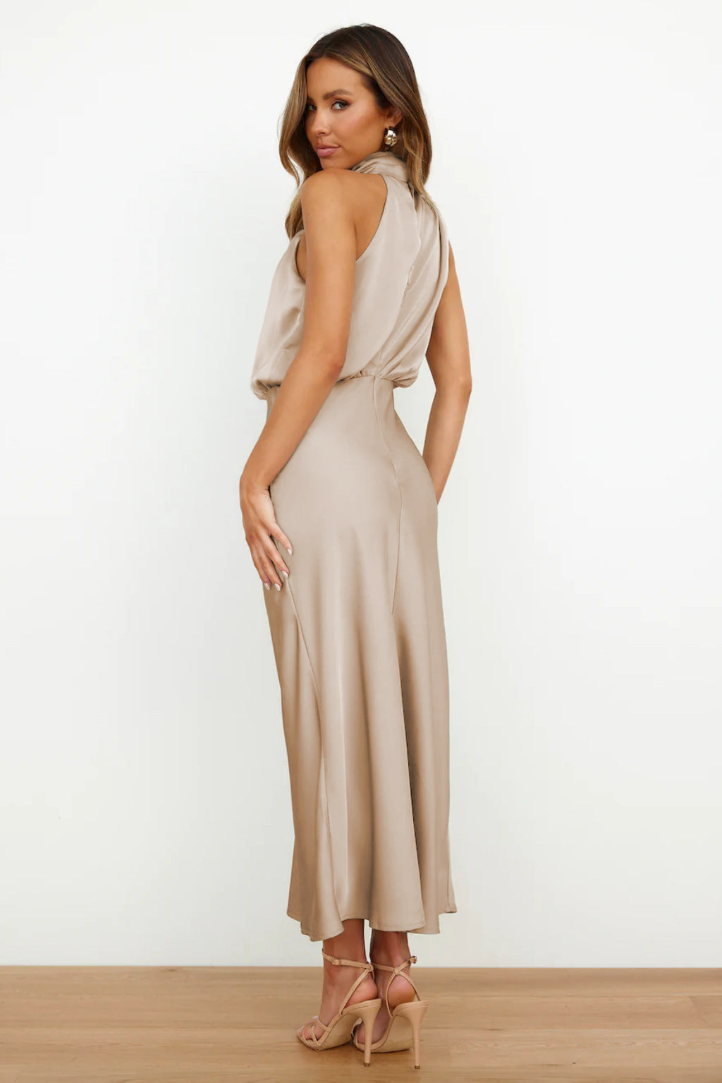 Carlina | Halter Neck Long Satin Dress