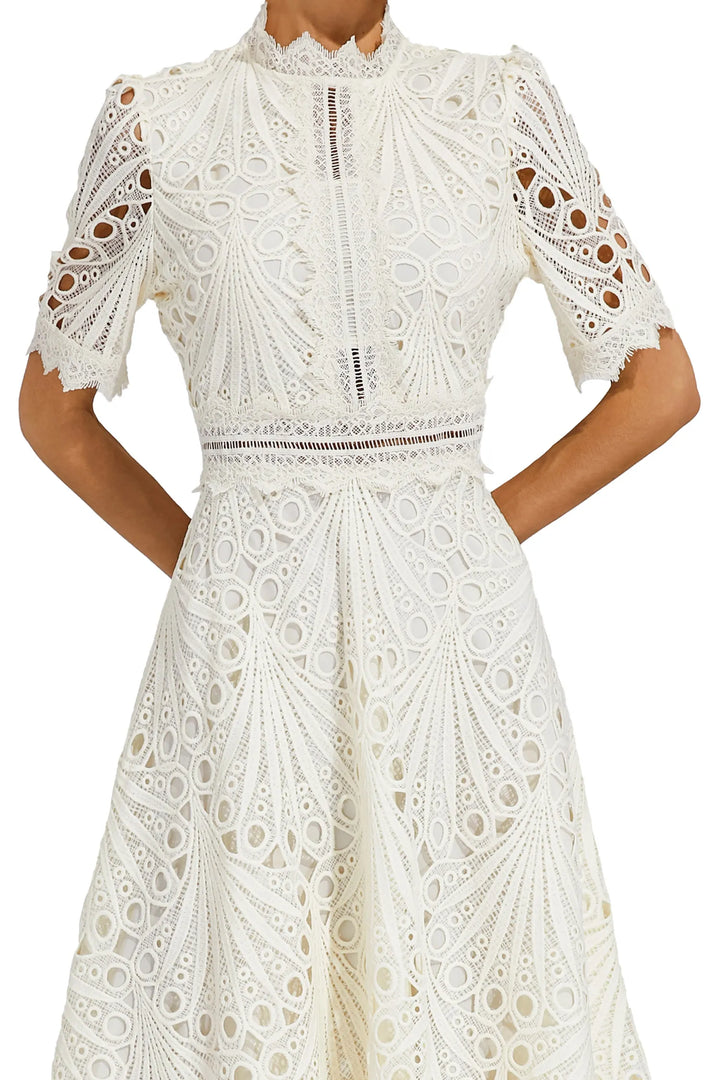 Leigh - Elegant Lace Midi Dress