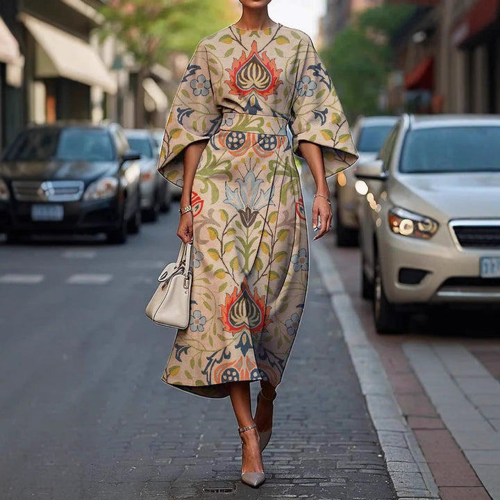 Grace™ - Elegant Dress with Round Neck