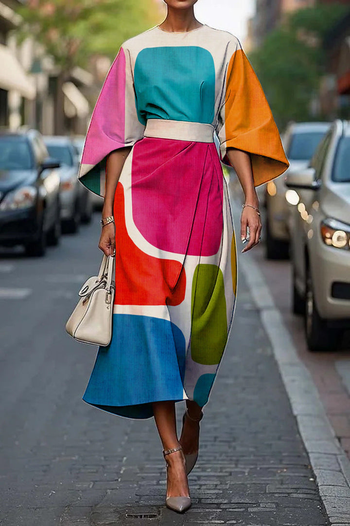 Grace™ - Elegant Dress with Round Neck