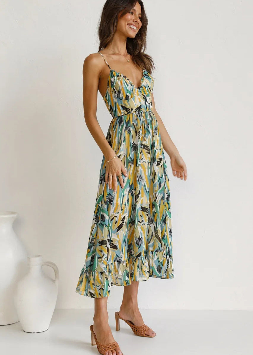 Scarlett - Elegant Print Beauty