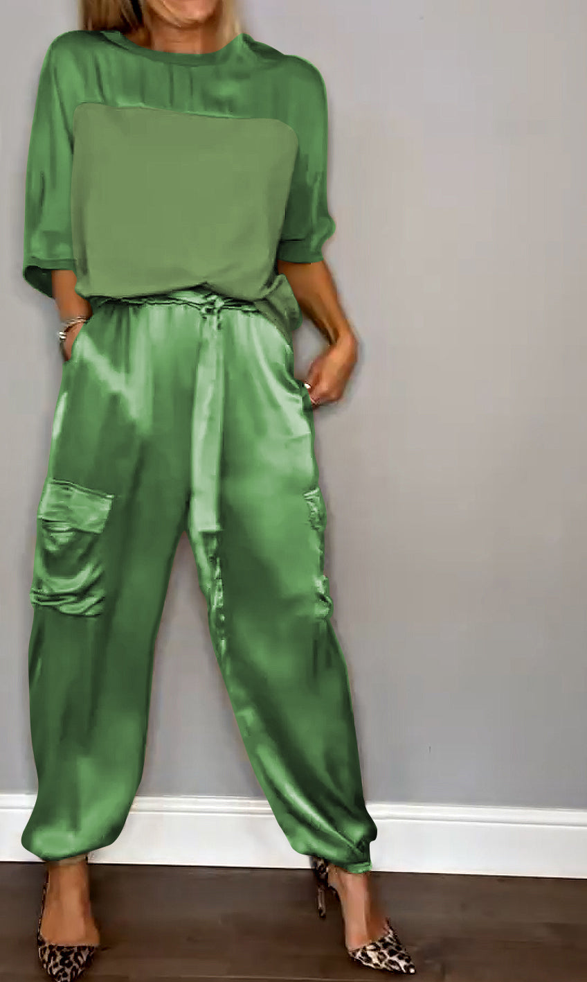 Coastal - Comfortable Satin Suit